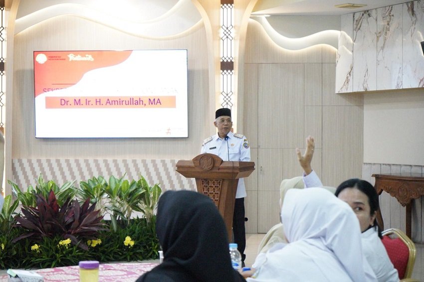 Amirullah Tegaskan Disiplin dan Loyalitas Jadi Kunci Profesionalisme ASN PPPK Paruh Waktu