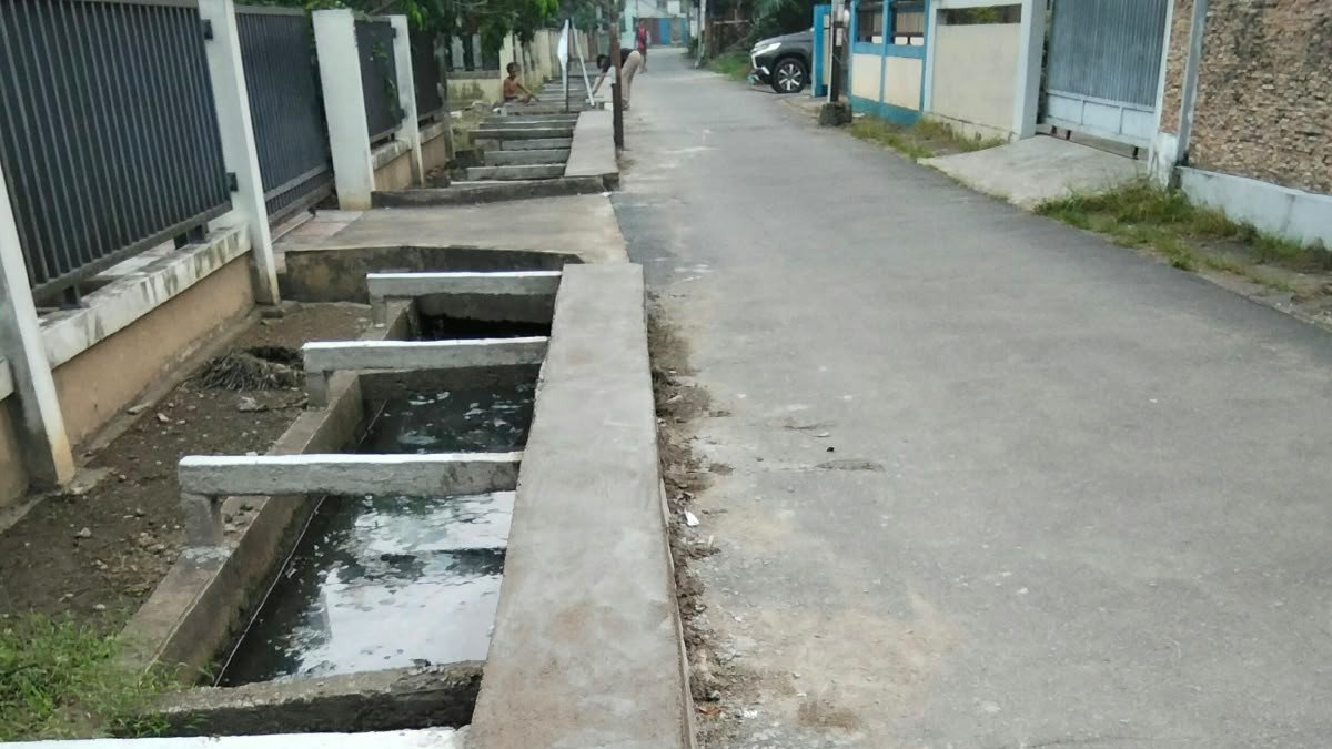 Bebas dari Genangan Air, Warga Gang Pancasila 1 Apresiasi Pembangunan Drainase dari Dinas Perkim