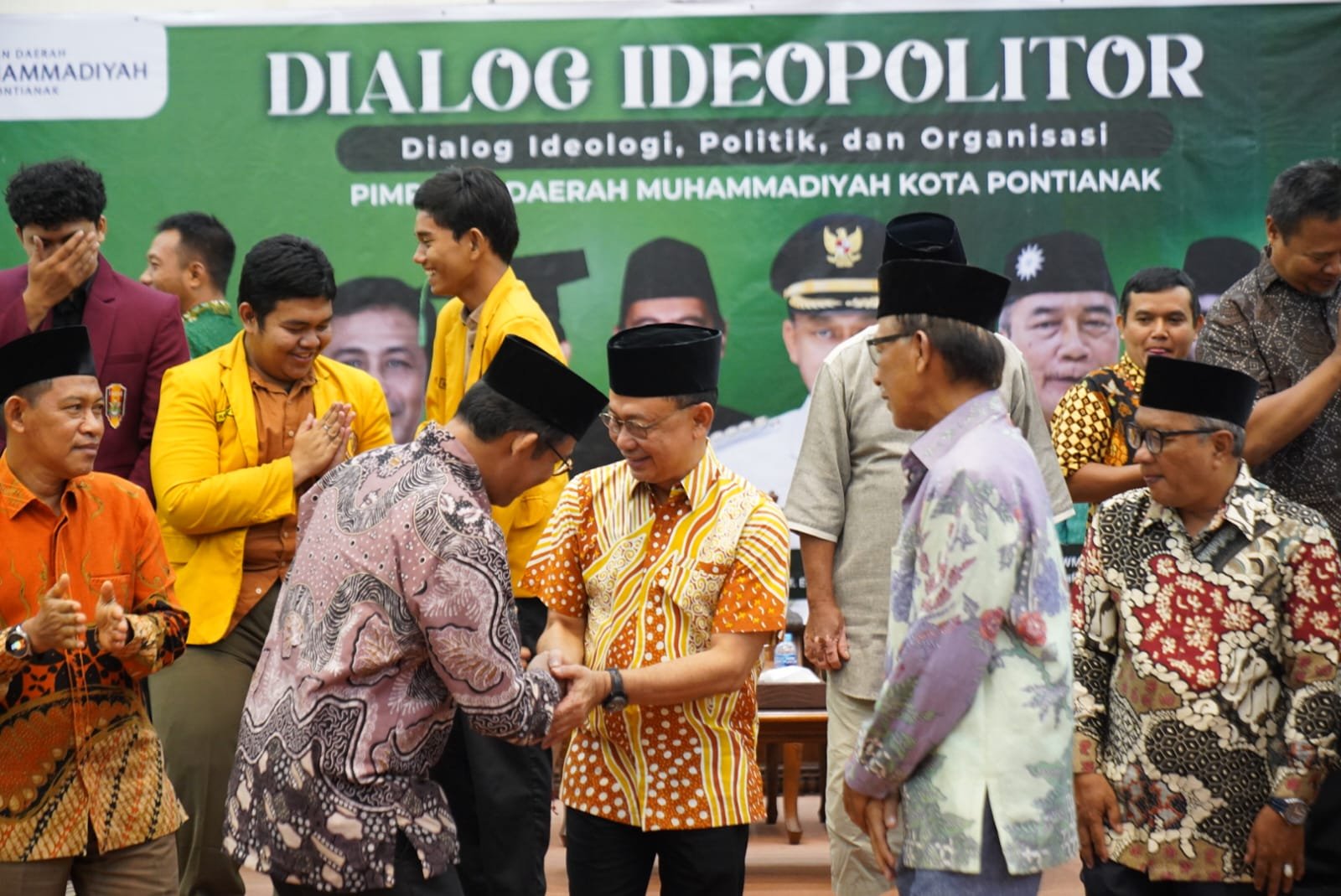 Dialog Ideopolitor PDM Pontianak Perkuat Etika Politik dan Peran Generasi Muda