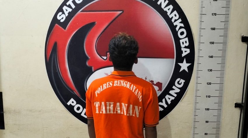 Dua Pengedar Sabu Asal Pontianak Diciduk di Penginapan Bengkayang, Polisi Amankan Barang Bukti