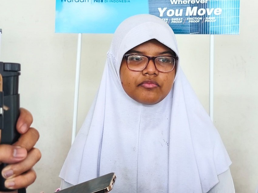 Haru dan Menginspirasi, Aila Afifah (13) dari Pontianak Jadi Calhaj Termuda di Indonesia
