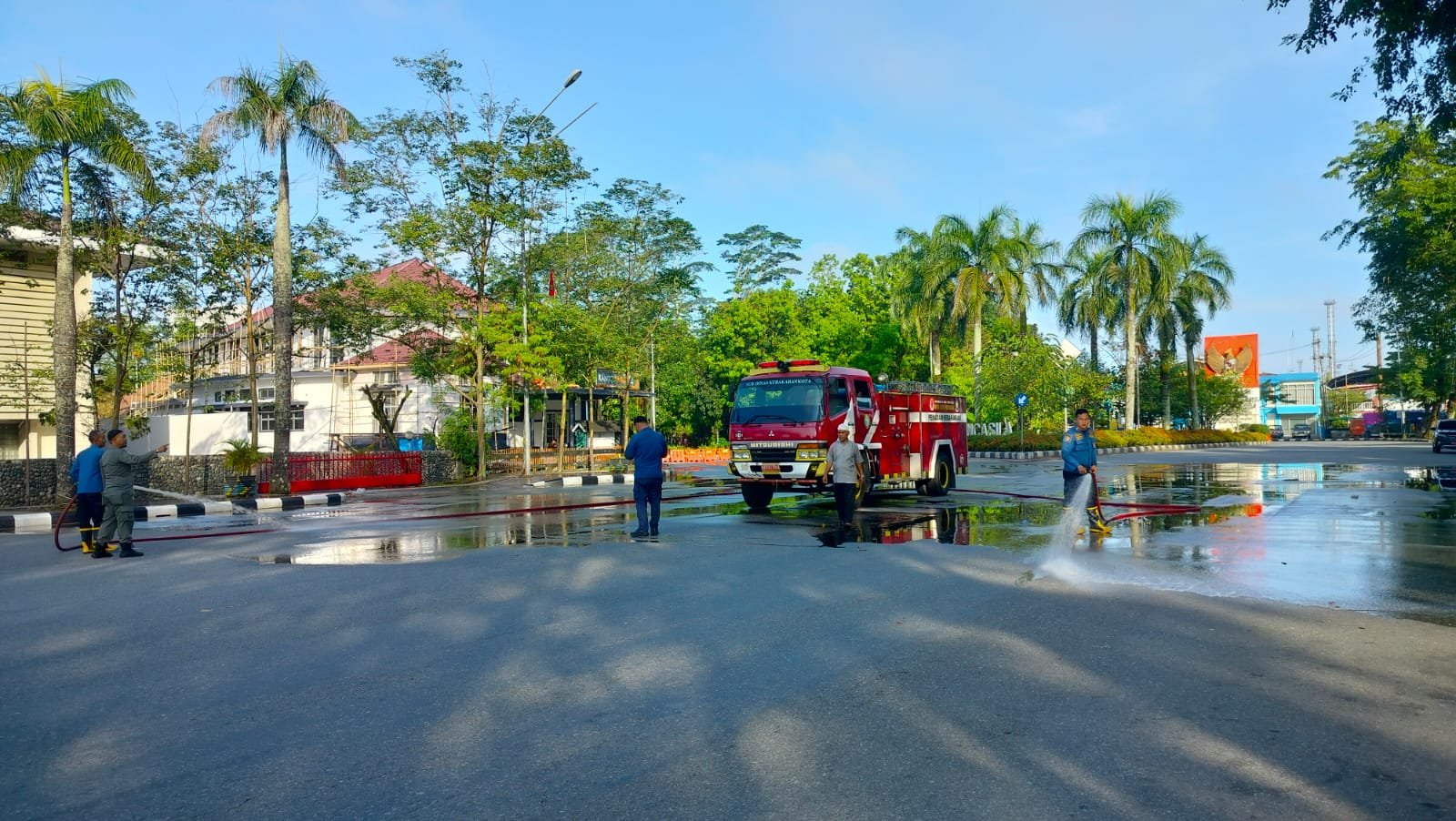 Lapangan Salat Id di Kantor Wali Kota Pontianak Mulai Dipoles, Jemaah Diminta Datang Lebih Awal
