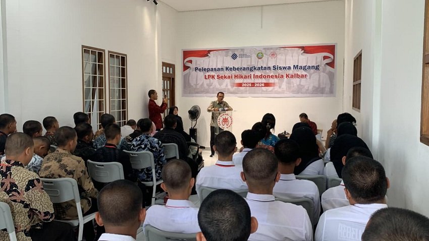 Menuju Jepang, Siswa LPK Sekai Hikari Kalbar Diantar Harapan Besar Tekan Pengangguran