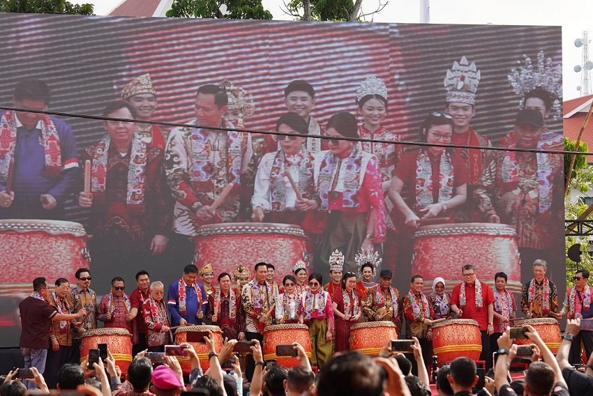 Pangdam XII/Tpr Hadiri Pembukaan Cap Go Meh 2026 di Singkawang