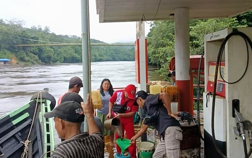 Pertamina Pastikan Pasokan LPG 3 Kg dan BBM di Ambalau Kabupaten Sintang Tetap Aman