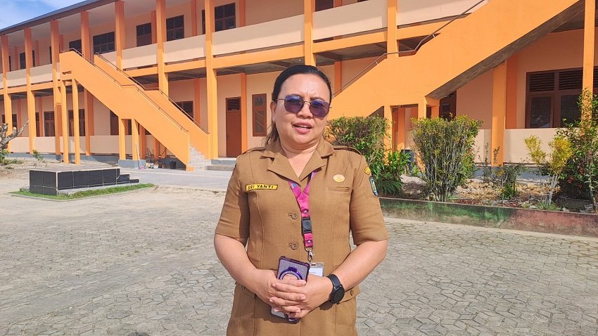 SMA Negeri 1 Bengkayang Luncurkan Kantin Sehat, Dorong Sekolah Bebas Plastik