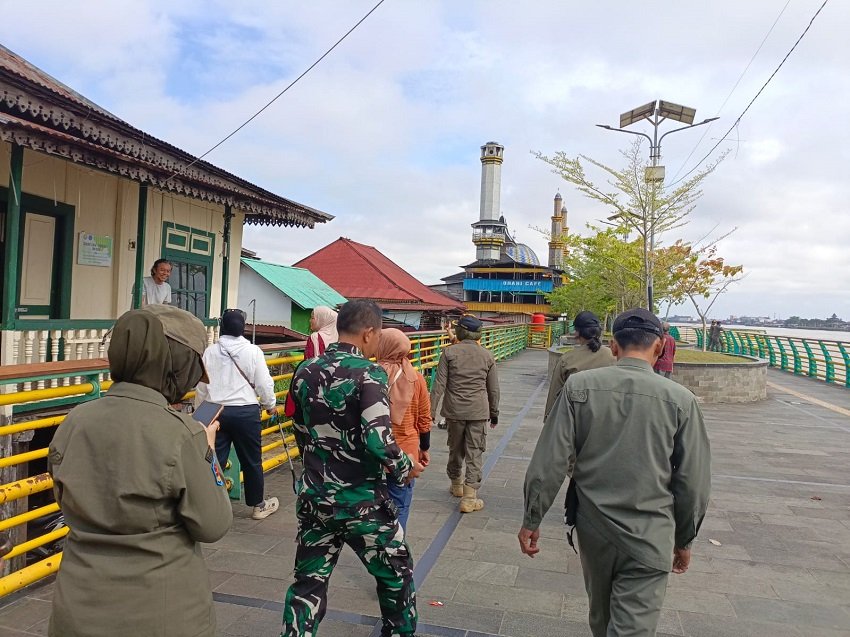 Tertibkan Waterfront, Pemkot Pontianak Gandeng Tokoh Masyarakat Wujudkan Kawasan ASRI