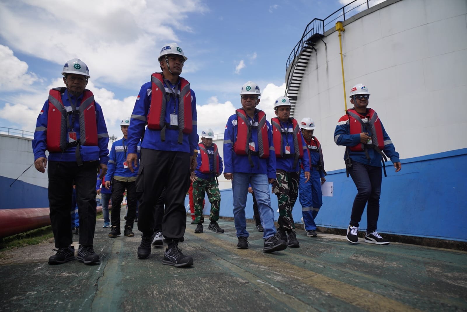 Tinjau Depot Pertamina, Wali Kota Pontianak Pastikan Stok BBM Aman dan Distribusi Dikawal Ketat