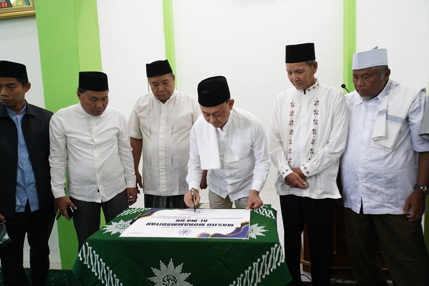 Wali Kota Pontianak Edi  Kamtono Dorong Pembinaan Karakter Anak Panti Lewat Peran Masjid