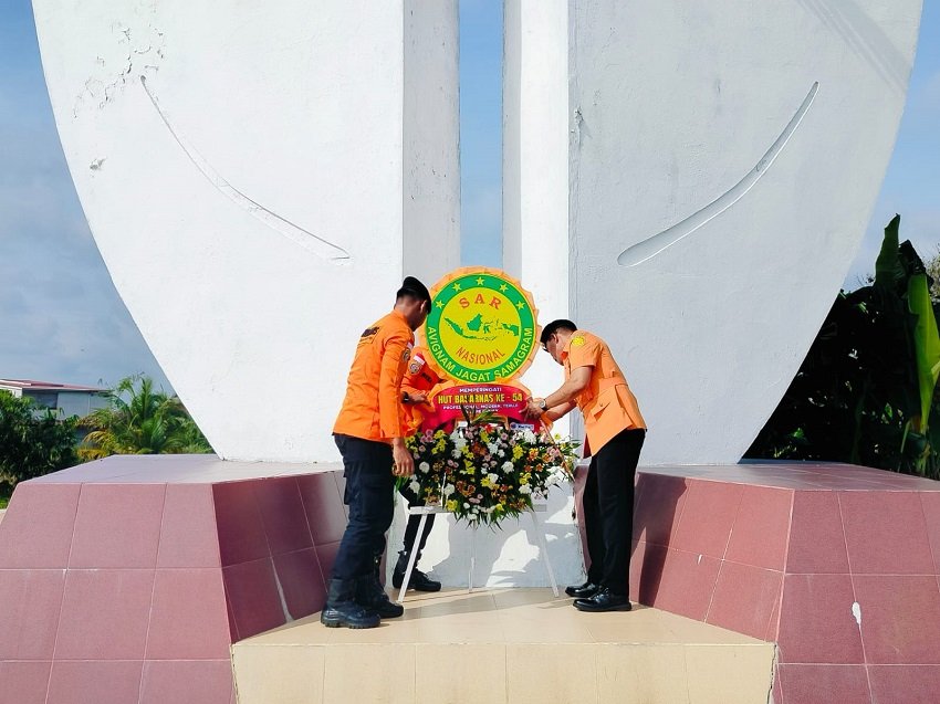 Ziarah dan Tabur Bunga Warnai Peringatan HUT ke-54 Basarnas di Pontianak